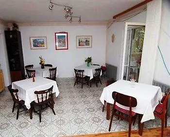 Vilma Guest house 3*